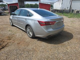 2017 Toyota Avalon Limited - Exterior Rear Left Corner Image